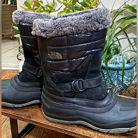 The North Face Down Insulated Winter Snow Boots Black 616273 Womens Size 7.5 - Picture 10 of 11